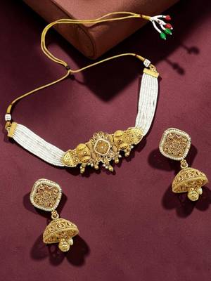 Gold plated elegant beaded choker set 1