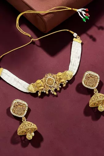 Gold plated elegant beaded choker set