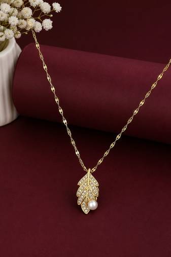 Gold plated cz leaf pendant with chain