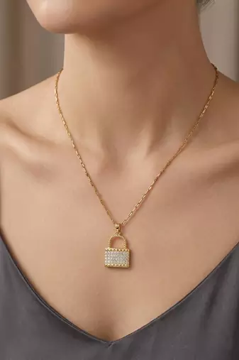Gold plated cz lock pendant with chain