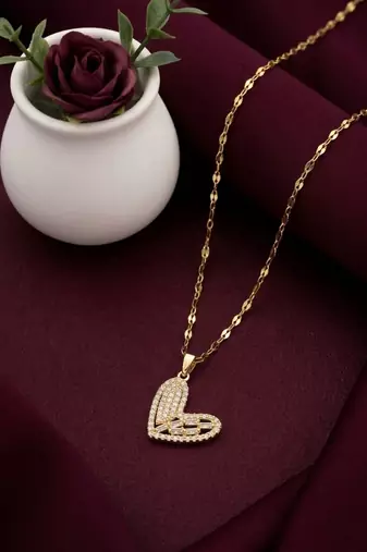 Gold plated cz love heart pendant with chain