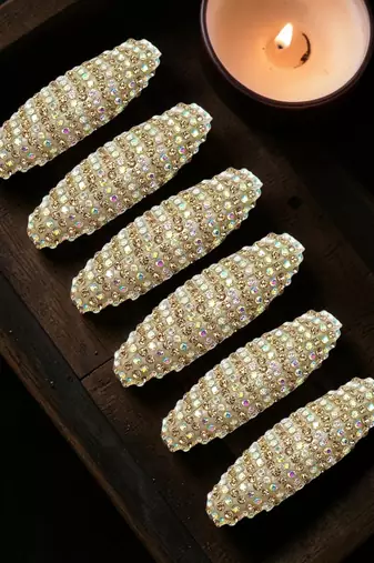 Set of 6 embellished safety saree pin