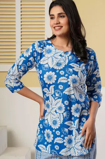 Blue floral printed cotton co-ord set with straight pant for women