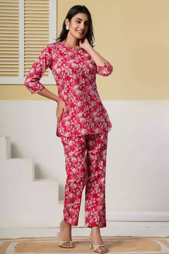 Red floral printed cotton co-ord set with straight pant for women