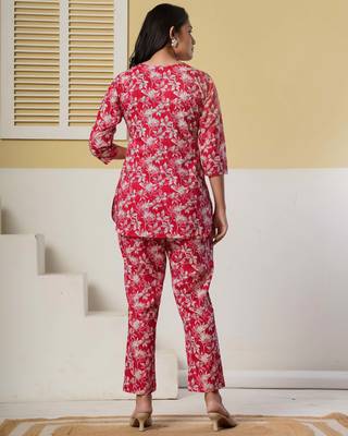 Red floral printed cotton co-ord set with straight pant for women 5