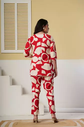 Red floral printed cotton co-ord set with straight pant for women