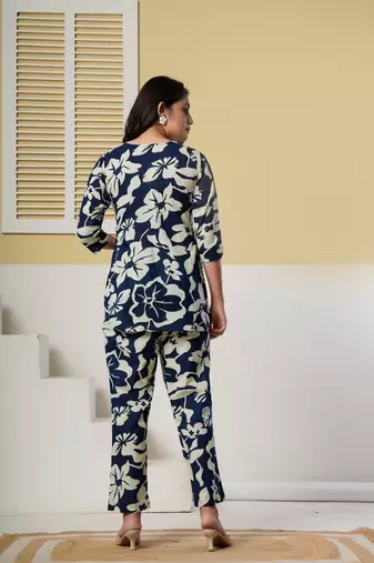 Navy blue floral printed cotton co-ord set with straight pant for women