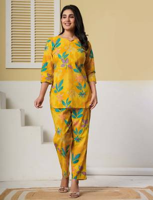 Yellow floral printed cotton co-ord set with straight pant for women 1