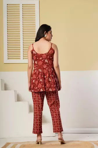 Red floral printed cotton co-ord set with straight pant for women