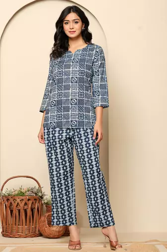 Navy-blue floral printed cotton co-ord set with straight pant for women