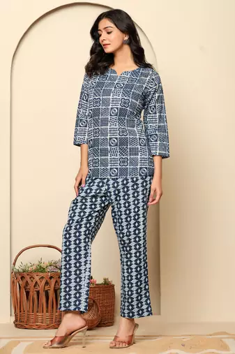 Navy-blue floral printed cotton co-ord set with straight pant for women