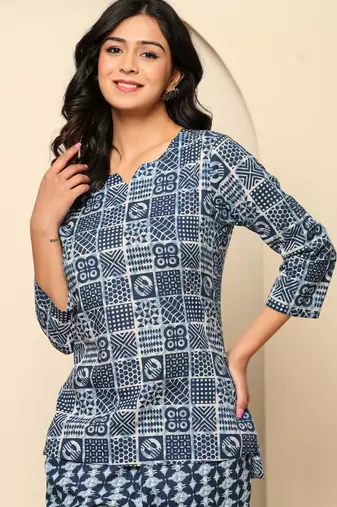 Navy-blue floral printed cotton co-ord set with straight pant for women