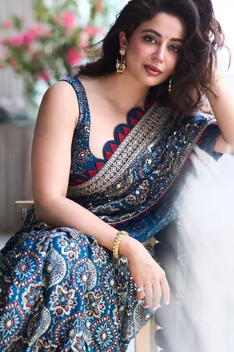 Royal blue digital print crepe silk saree with mirror work blouse