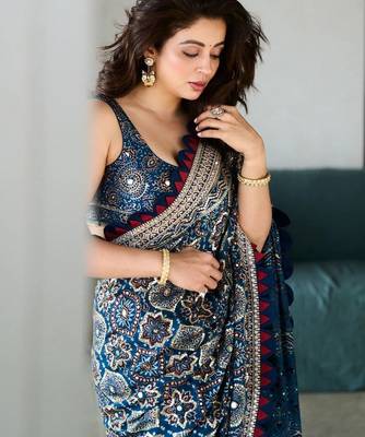Royal blue digital print crepe silk saree with mirror work blouse 2