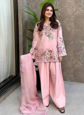 Pink crape silk sequin embroidery salwar suit set 1