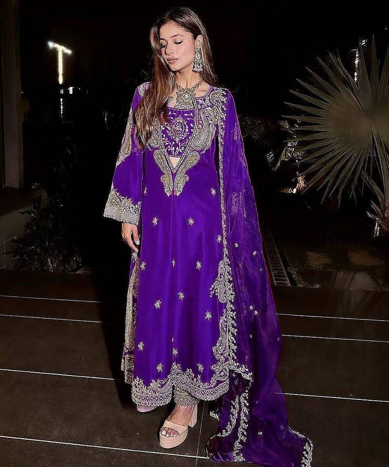 Purple colour premium chinon embroidered kurti pant set with dupatta