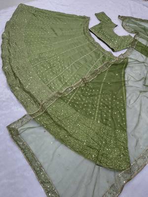 Green sequin wedding Lehenga choli with dupatta 3