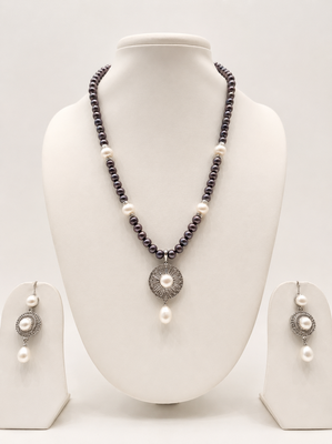 Freshwater Pearl Necklace Set, Single Line, Natural Real Pearls, Black and White, with Matching Earrings 1