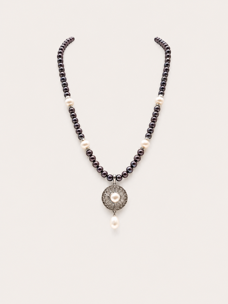 Freshwater Pearl Necklace Set, Single Line, Natural Real Pearls, Black and White, with Matching Earrings
