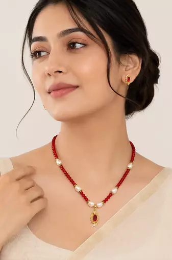 Red Crystal Beaded Necklace Set with Pearl Accents, Gold-Tone Ruby Pendant and Earrings