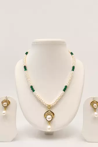 Pearl Necklace Set with Green Beads, Gold-Tone Pendant, Drop Earrings, White, Ethnic Style