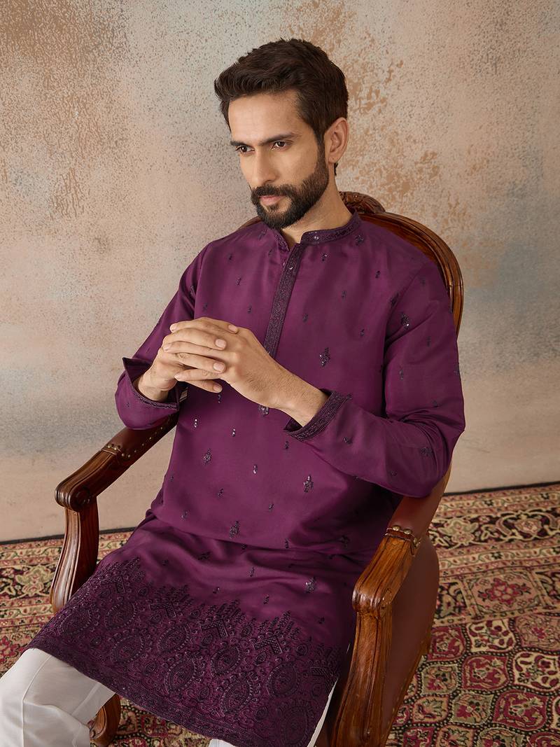 Men purple silk blend embroidered straight kurta