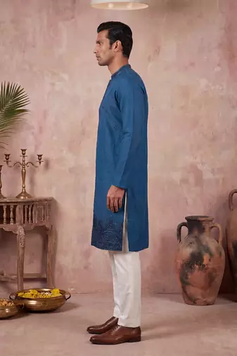 Men blue silk blend embroidered straight kurta