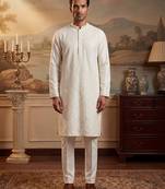 Men off white silk blend embroidered straight kurta