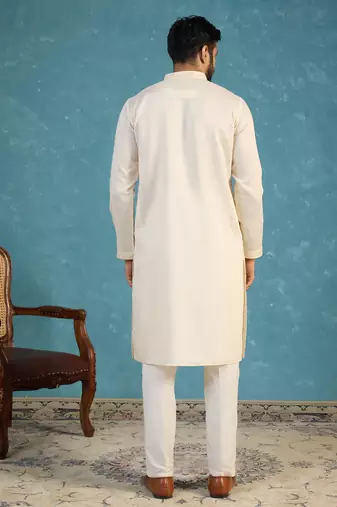 Men off white silk blend embroidered straight kurta