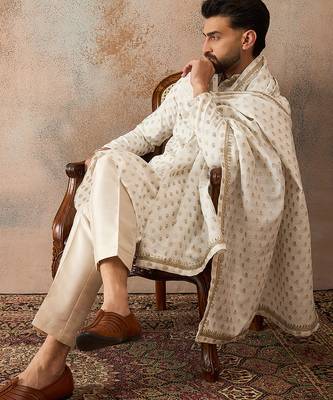 Men white jacquard woven design floral straight kurta with dupatta 4