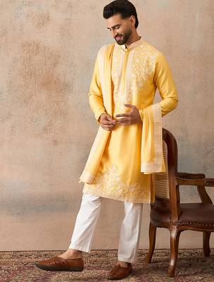 Men yellow silk blend woven design floral straight kurta with dupatta 5
