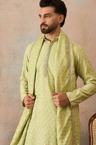 Men green jacquard woven design floral straight kurta with dupatta