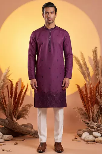 Men purple silk blend embroidered straight kurta sets