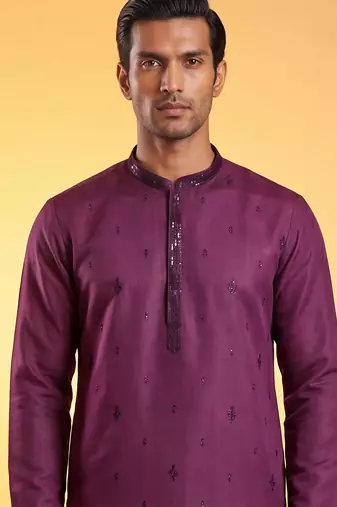 Men purple silk blend embroidered straight kurta sets
