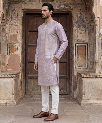 Men lavender silk blend embroidered straight kurta sets 3