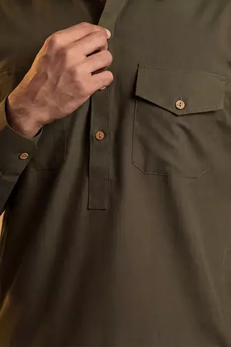 Men green viscose rayon solid straight pathani set