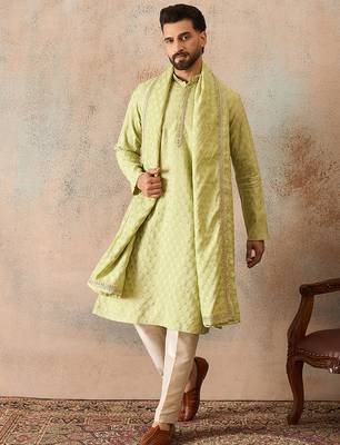 Men green chanderi silk woven design floral straight kurta sets 1