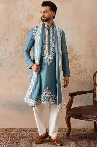 Men blue silk blend woven design floral straight kurta sets