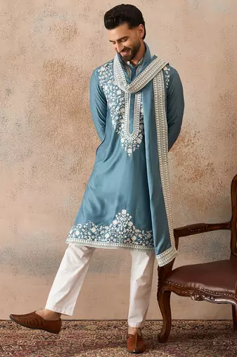 Men blue silk blend woven design floral straight kurta sets