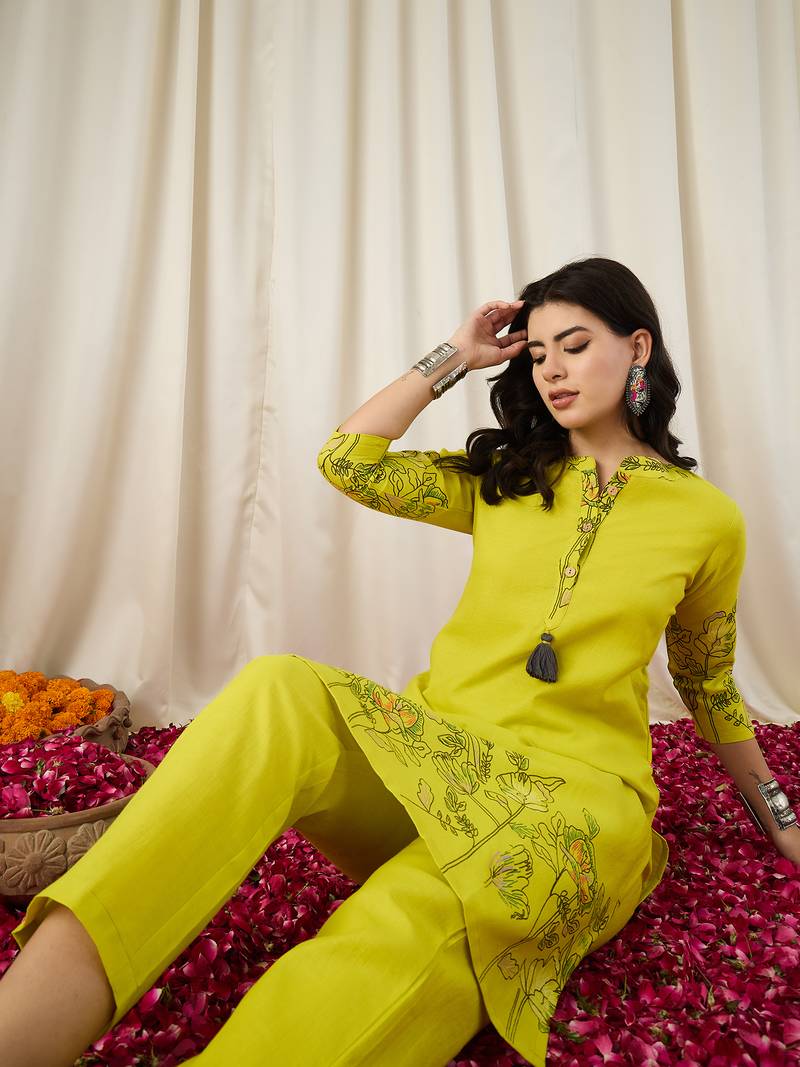 Women's Gorgeous Printed Work Cotton Fabric Straight Kurta Pant Set