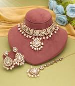 White color kundan necklace set