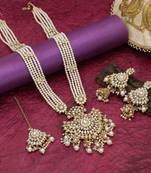White color long kundan necklace set
