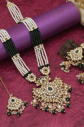 Green color long kundan necklace set