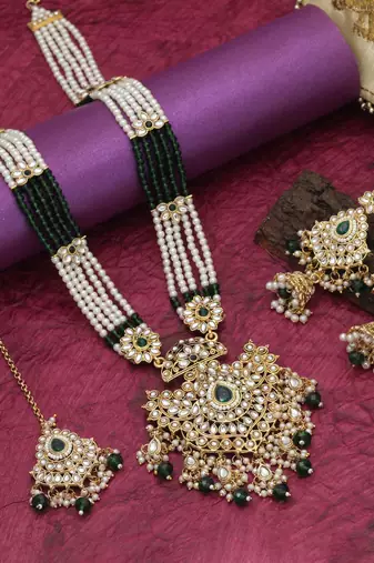 Green color long kundan necklace set