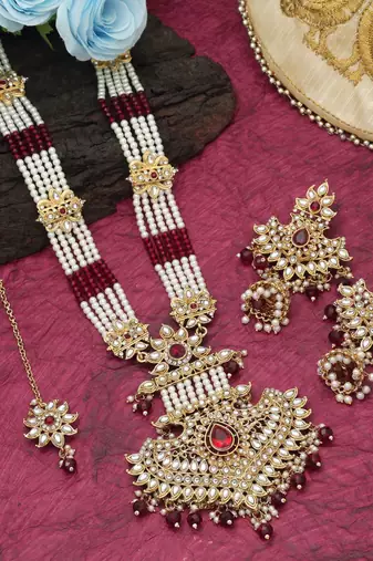 Maroon color long kundan necklace set