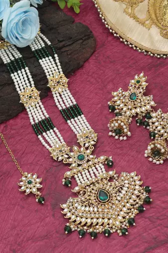 Green color long kundan necklace set