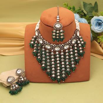 Green color kundan necklace set 1