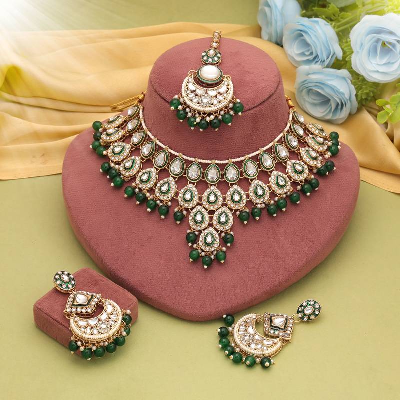 Green color kundan necklace set