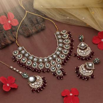 Maroon color kundan necklace set 1