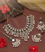 White color kundan necklace set